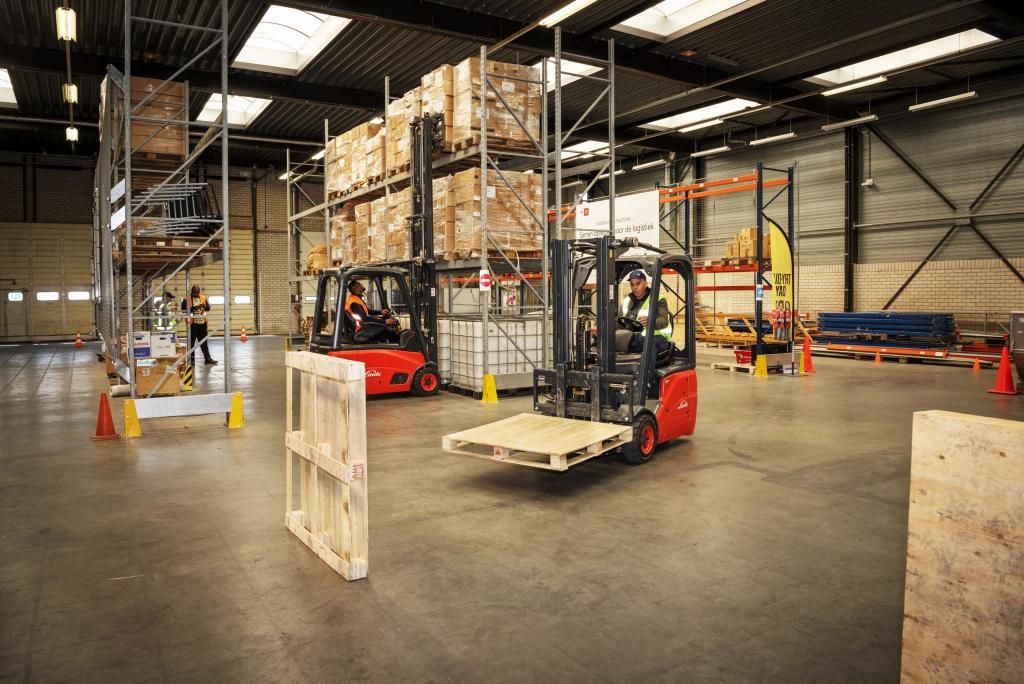 52 BBL'ers Logistiek gestart