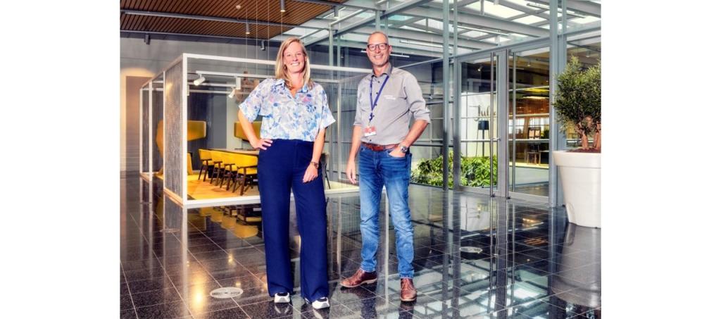 Femke en Ronald dormakaba