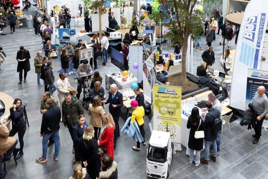 Overview banenmarkt 4/2